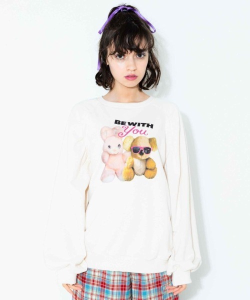 Candy Stripper（キャンディストリッパー）の「BE WITH YOU RAGLAN トップス（スウェット・レディース・アイボリー/ブラック/イエロー・2）」の2枚目の写真