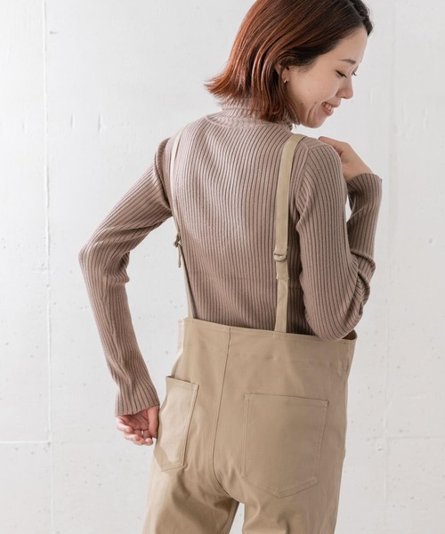 URBAN RESEARCH Sonny Label（アーバンリサーチサニーレーベル）の「テーパードサロペット（サロペット/オーバーオール・レディース・カーキ/ベージュ・36/38）」の7枚目の写真