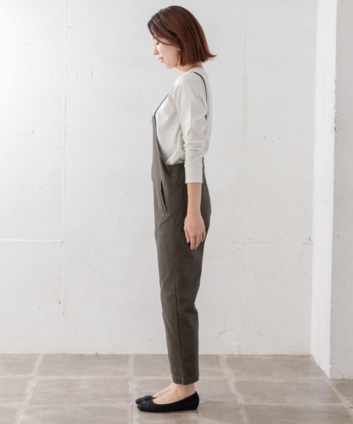 URBAN RESEARCH Sonny Label（アーバンリサーチサニーレーベル）の「テーパードサロペット（サロペット/オーバーオール・レディース・カーキ/ベージュ・36/38）」の3枚目の写真