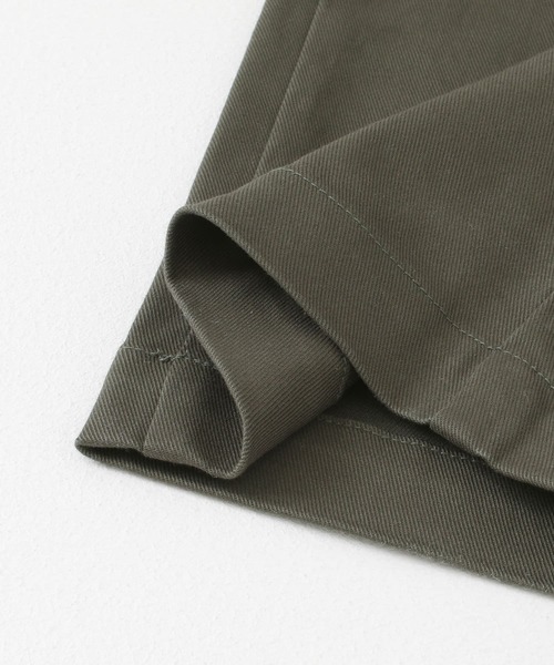 URBAN RESEARCH Sonny Label（アーバンリサーチサニーレーベル）の「テーパードサロペット（サロペット/オーバーオール・レディース・カーキ/ベージュ・36/38）」の4枚目の写真