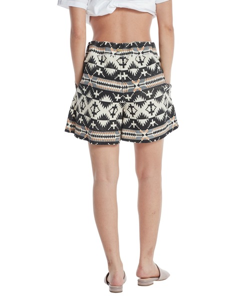 PENDLETON（ペンドルトン）の「PENDLETON SHORTS/ロキシーペンドルトンショートパンツ（その他パンツ・レディース・ブラック/レッド・SMALL/MEDIUM/LARGE）」の4枚目の写真