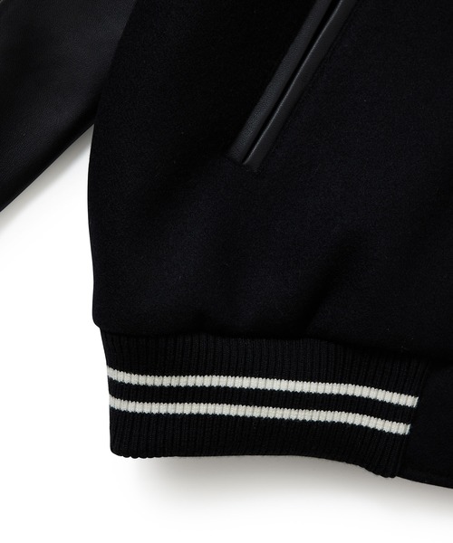 ADAM ET ROPE'（アダムエロペ）の「〈SHARE CLOSETシリーズ〉オーバーサイズ アワードジャケット/UNISEX（スタジャン・メンズ・ブラック/イエロー系その他3・M/L）」の10枚目の写真