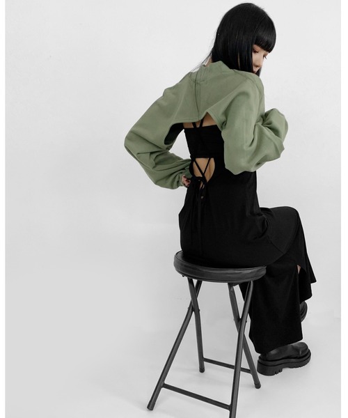 LVEU.（ラブユ.）の「Layered sweat / レイヤードスウェット（スウェット・レディース・ブラック/カーキ・FREE）」の5枚目の写真