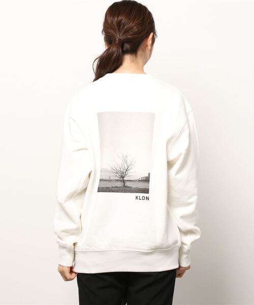 KLON（クローン）の「KLON graphic SWEAT -huge tree- (01)（スウェット・レディース・ホワイト/ブラック・L/M）」の16枚目の写真