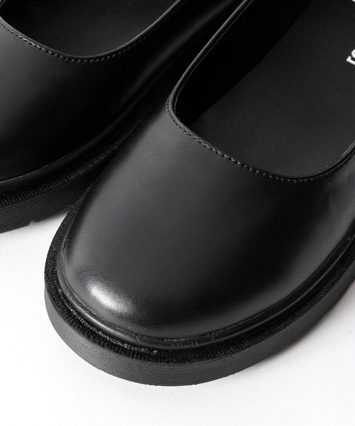 repipi armario(レピピ アルマリオ)の「メリージェーンシューズ(スニーカー・キッズ・その他/ブラック・LARGE/MEDIUM/SMALL)」の13枚目の写真
