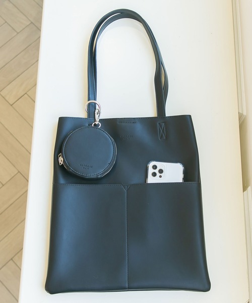 Newlyme（ニューリーミー）の「ミニポーチ付きショルダーバッグ（ショルダーバッグ・レディース・ブラック/ブラウン/グレー/グリーン・FREE）」の11枚目の写真