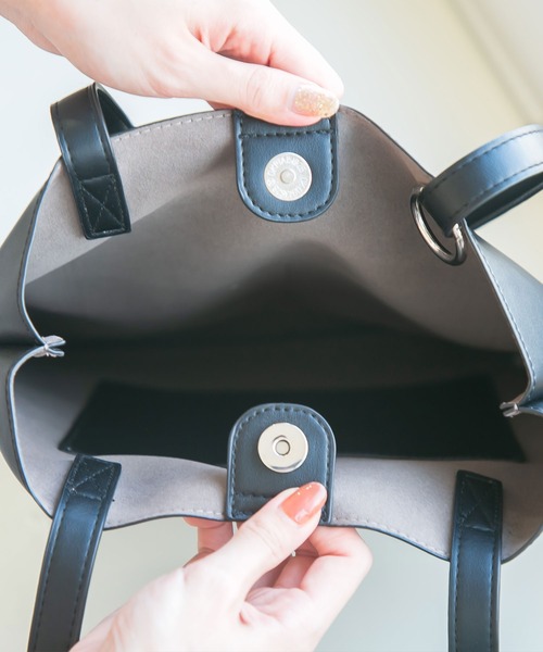 Newlyme（ニューリーミー）の「ミニポーチ付きショルダーバッグ（ショルダーバッグ・レディース・ブラック/ブラウン/グレー/グリーン・FREE）」の14枚目の写真