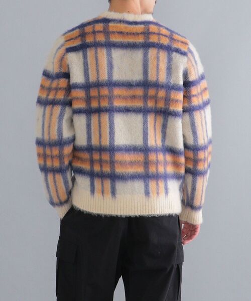 SHIPS（シップス）の「SHIPS: リラックス チェック クルーネックニット（ニット/セーター・メンズ・ベージュ/ネイビー/グリーン/ワイン・SMALL/MEDIUM/LARGE/X-LARGE）」の9枚目の写真