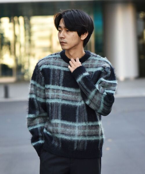 SHIPS（シップス）の「SHIPS: リラックス チェック クルーネックニット（ニット/セーター・メンズ・ベージュ/ネイビー/グリーン/ワイン・SMALL/MEDIUM/LARGE/X-LARGE）」の19枚目の写真