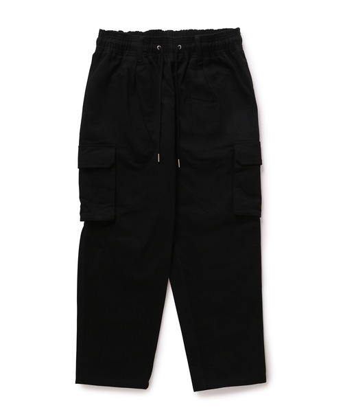 ADAM ET ROPE'(アダムエロペ)の「【アウトレット店舗・WEB限定】裏起毛イージーカーゴパンツ(その他パンツ・メンズ・グリーン系その他/ブラック・L/LL/M)」の1枚目の写真