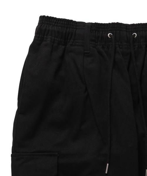 ADAM ET ROPE'(アダムエロペ)の「【アウトレット店舗・WEB限定】裏起毛イージーカーゴパンツ(その他パンツ・メンズ・グリーン系その他/ブラック・L/LL/M)」の7枚目の写真