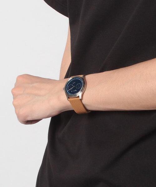 agnes b.（アニエスベー）の「LM02 WATCH  FCRT958（アナログ腕時計・メンズ・ネイビー・UNI）」の9枚目の写真