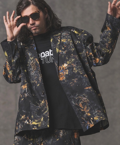 GLIMCLAP（グリムクラップ）の「mj8365-Botanical pattern loose silhouette jacket ジャケット（テーラードジャケット・メンズ・ブラック/オフホワイト・L/M/S）」の2枚目の写真
