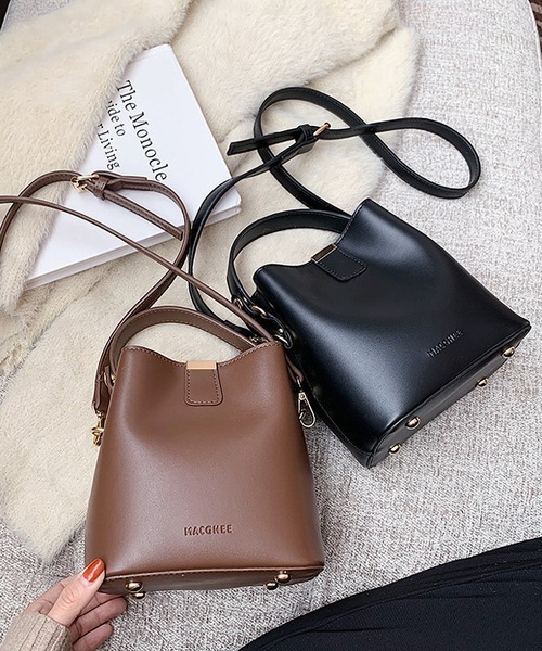 Chaco closet(チャコ クローゼット)の「2WAYバケツ型ショルダーバック/ワンハンドバック(ショルダーバッグ・レディース・ブラック/ダークブラウン/ブラウン/アイボリー/キャメル・FREE)」の13枚目の写真