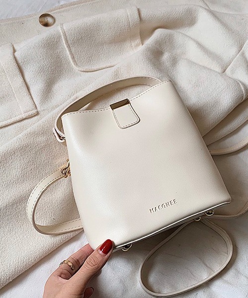 Chaco closet(チャコ クローゼット)の「2WAYバケツ型ショルダーバック/ワンハンドバック(ショルダーバッグ・レディース・ブラック/ダークブラウン/ブラウン/アイボリー/キャメル・FREE)」の15枚目の写真