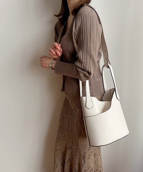 KOBE LETTUCE（コウベレタス）の「2Wayボックスショルダーバッグ（ショルダーバッグ・レディース・アイボリー/ベージュ/ブラウン/ブラック・FREE）」の9枚目の写真