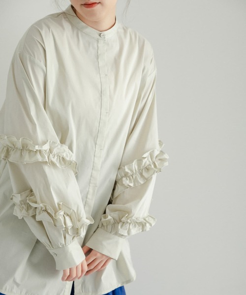 LAATO(ラート)の「LOVE FRILL SHIRTS(シャツ/ブラウス・レディース・チャコールグレー/オフホワイト・FREE)」の11枚目の写真