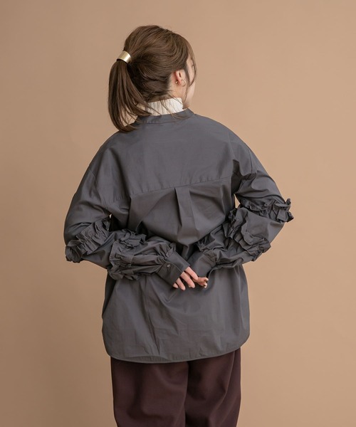 LAATO(ラート)の「LOVE FRILL SHIRTS(シャツ/ブラウス・レディース・チャコールグレー/オフホワイト・FREE)」の19枚目の写真
