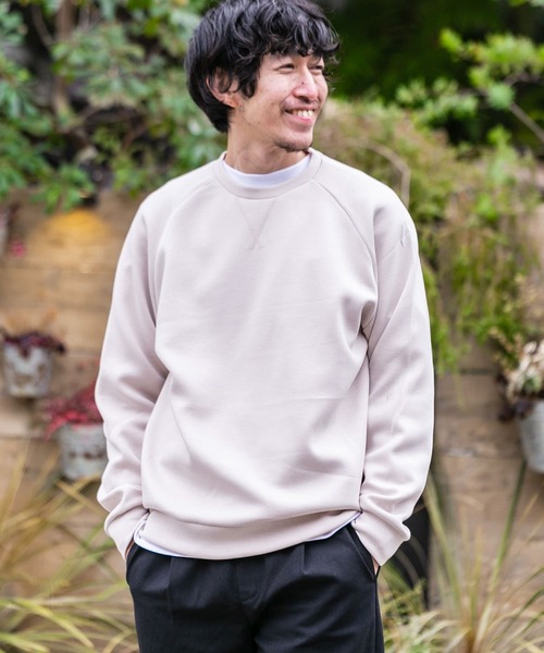 ITEMS URBANRESEARCH（アイテムズ アーバンリサーチ）の「ライトダンボール クルーネックプルオーバー（スウェット・メンズ・ベージュ/チャコールグレー/グレー/ブルー・MEDIUM/LARGE）」の3枚目の写真