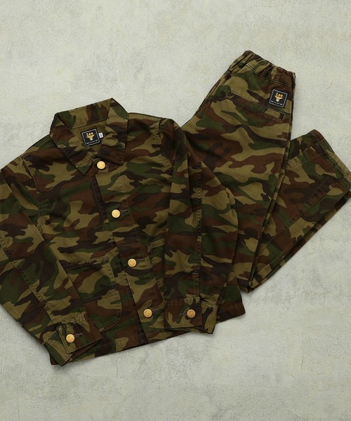 Lee（リー）の「Lee/リー【100-150cm】キッズ　カバーオールジャケット（セットアップ対応）（カバーオール・キッズ・グリーン系カモフラージュ/ブラウン系カモフラージュ/ブラック系その他/ストライプ/ベージュ・100/120/140/110/130/150）」の13枚目の写真