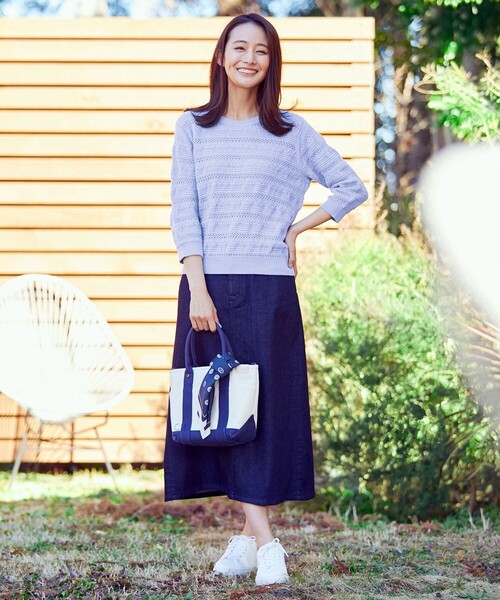 J.PRESS(ジェイプレス)の「【洗える】コットンテープレーシー ニット(ニット/セーター・レディース・ホワイト系/ベージュ系/サックスブルー系/オレンジ系・MEDIUM/LARGE)」の5枚目の写真