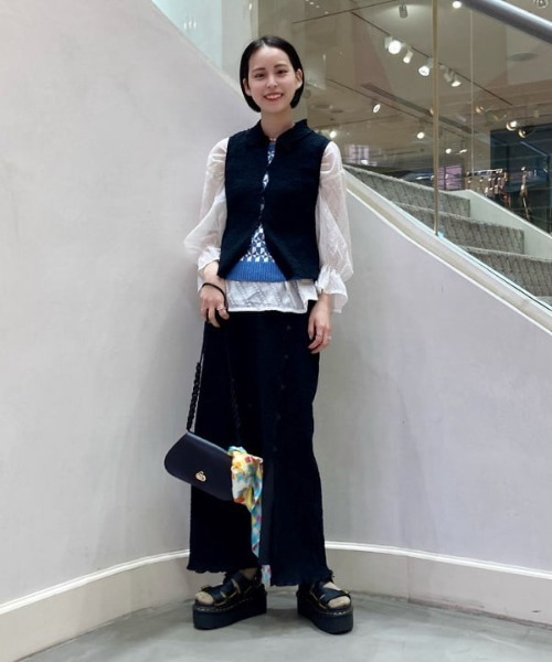 Ray BEAMS（レイビームス）の「Dr.Martens / KIMBER（サンダル・レディース・ブラック・4/5/6/3）」の11枚目の写真