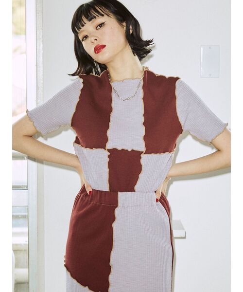 jouetie(ジュエティ)の「チェッカーメロートップス【セットアップ対応】(Tシャツ/カットソー・レディース・ブラック/レッド/ボルドー/グリーン・MEDIUM)」の4枚目の写真