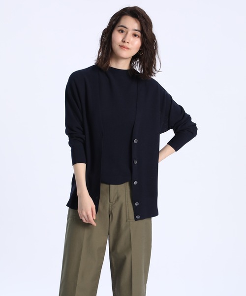 INED（イネド）の「ホールガーメント(R)Vネックカーディガン《Cuoo》（カーディガン/ボレロ・レディース・ホワイト/ネイビー/モカ・9号）」の3枚目の写真