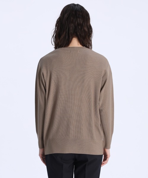 INED（イネド）の「ホールガーメント(R)Vネックカーディガン《Cuoo》（カーディガン/ボレロ・レディース・ホワイト/ネイビー/モカ・9号）」の12枚目の写真