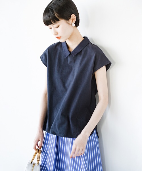 haco!(ハコ)の「異素材遣いの衿がきちんとかわいい!PBPオーガニックコットン ちょい袖Tシャツ(Tシャツ/カットソー・レディース・オフホワイト/ダークネイビー・SMALL/MEDIUM/LARGE/X-LARGE)」の1枚目の写真