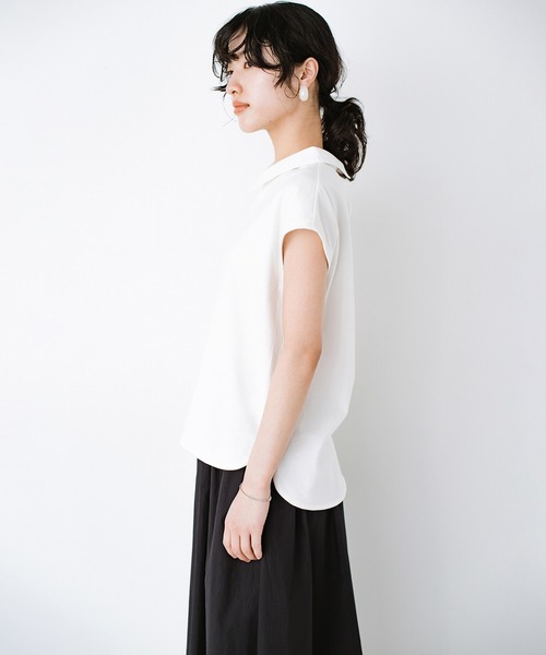 haco!(ハコ)の「異素材遣いの衿がきちんとかわいい!PBPオーガニックコットン ちょい袖Tシャツ(Tシャツ/カットソー・レディース・オフホワイト/ダークネイビー・SMALL/MEDIUM/LARGE/X-LARGE)」の6枚目の写真