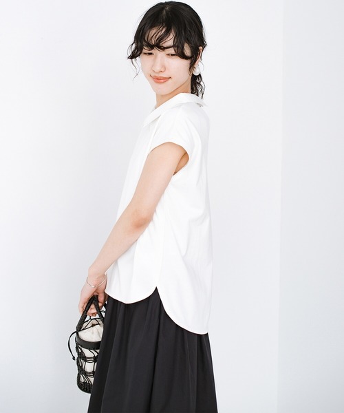 haco!(ハコ)の「異素材遣いの衿がきちんとかわいい!PBPオーガニックコットン ちょい袖Tシャツ(Tシャツ/カットソー・レディース・オフホワイト/ダークネイビー・SMALL/MEDIUM/LARGE/X-LARGE)」の10枚目の写真