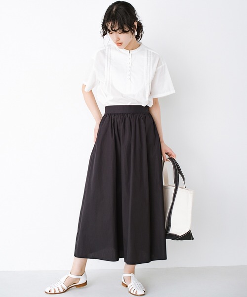 haco!(ハコ)の「異素材遣いの衿がきちんとかわいい!PBPオーガニックコットン ちょい袖Tシャツ(Tシャツ/カットソー・レディース・オフホワイト/ダークネイビー・SMALL/MEDIUM/LARGE/X-LARGE)」の14枚目の写真