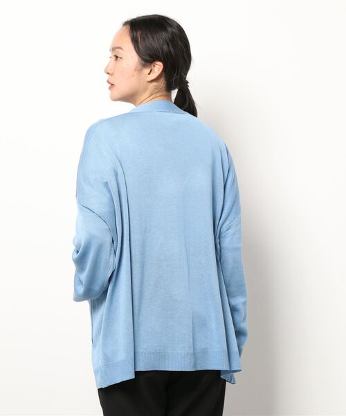 Samansa Mos2（サマンサ モスモス）の「【マシンウォッシャブル】リネンタッチＶネックカーディガン（カーディガン/ボレロ・レディース・ブラック/ブルー/グリーン/キナリ・ﾌﾘ-）」の6枚目の写真