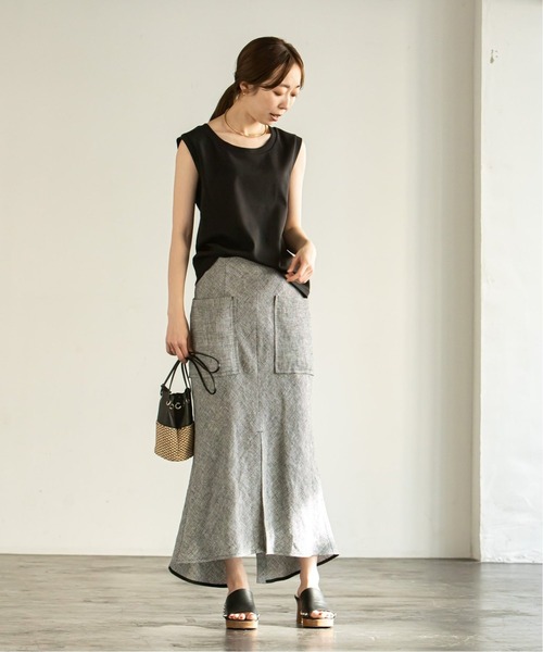 Noble(ノーブル)の「《追加2》スビンコットンスムースUネックTシャツ(Tシャツ/カットソー・レディース・ブラック/ブラウン/グレー・FREE)」の4枚目の写真