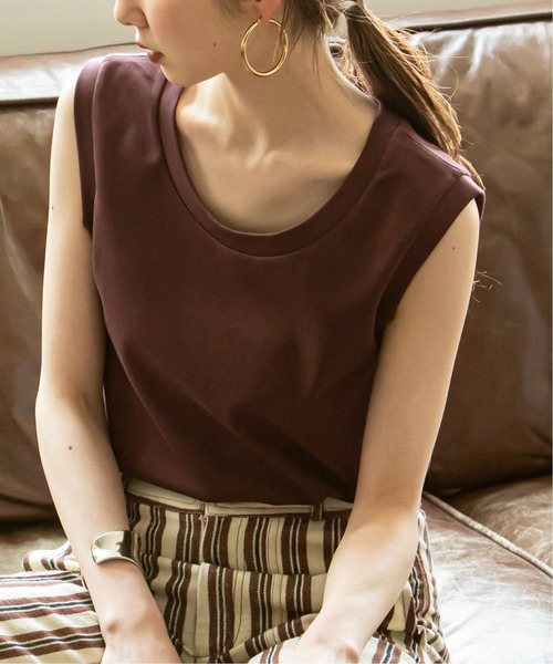 Noble(ノーブル)の「《追加2》スビンコットンスムースUネックTシャツ(Tシャツ/カットソー・レディース・ブラック/ブラウン/グレー・FREE)」の12枚目の写真