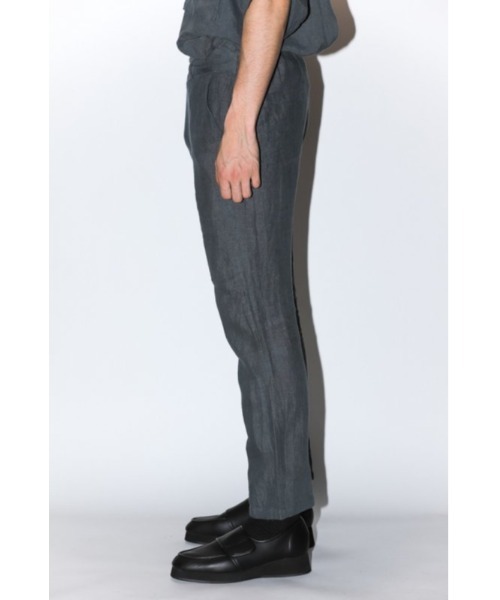 Badhiya(バディ―ヤ)の「FLARE TROUSER-linen-(その他パンツ・メンズ・ブラック/グリーン・1/2)」の4枚目の写真