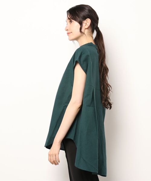 sm2rhythm（サマンサモスモスリズム）の「タックノースリーブプルオーバーシャツ（シャツ/ブラウス・レディース・ブラック/オレンジ/グリーン・ﾌﾘ-）」の4枚目の写真