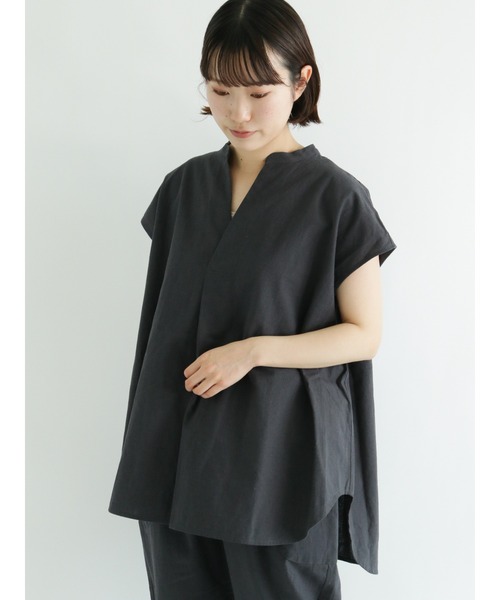 sm2rhythm（サマンサモスモスリズム）の「タックノースリーブプルオーバーシャツ（シャツ/ブラウス・レディース・ブラック/オレンジ/グリーン・ﾌﾘ-）」の2枚目の写真