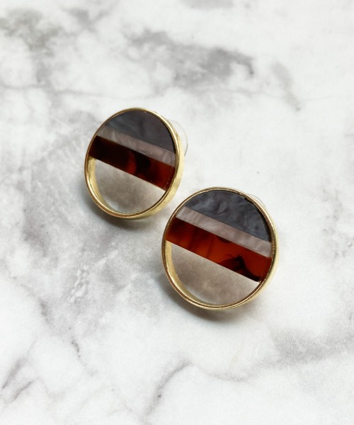 yu-ka(ユーカ)の「YU-KA : ステンドグラスピアス / STAINED GLASS PIERCE(ピアス(両耳用)・レディース・ホワイト/ブラウン/イエロー/ブルー/ホワイト系その他/ホワイト系その他2・FREE)」の4枚目の写真