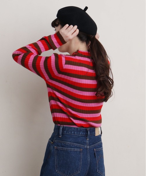 CHILD WOMAN（チャイルドウーマン）の「VICTORIA ボーダーワイドリブハイネックプルオーバー（ニット/セーター・レディース・レッド/ブラック/グリーン/イエロー・FREE）」の6枚目の写真