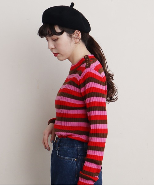 CHILD WOMAN（チャイルドウーマン）の「VICTORIA ボーダーワイドリブハイネックプルオーバー（ニット/セーター・レディース・レッド/ブラック/グリーン/イエロー・FREE）」の5枚目の写真