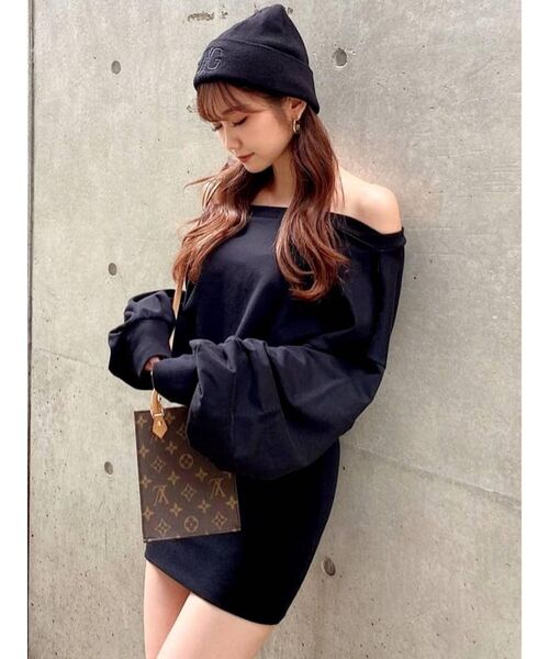 GYDA（ジェイダ）の「ドッキングオフショル スウェットワンピース（ワンピース・レディース・ブラック/グレー/ブルー・FREE）」の4枚目の写真