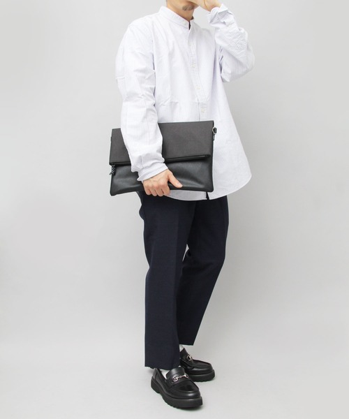 REGiSTA（レジスタ）の「異素材コンビ クラッチバッグ / ヘザーカラーPVC / フェイクレザー / ショルダーバッグ（クラッチバッグ・メンズ・ブラック/グレー・FREE）」の15枚目の写真