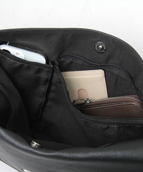 REGiSTA（レジスタ）の「異素材コンビ クラッチバッグ / ヘザーカラーPVC / フェイクレザー / ショルダーバッグ（クラッチバッグ・メンズ・ブラック/グレー・FREE）」の22枚目の写真