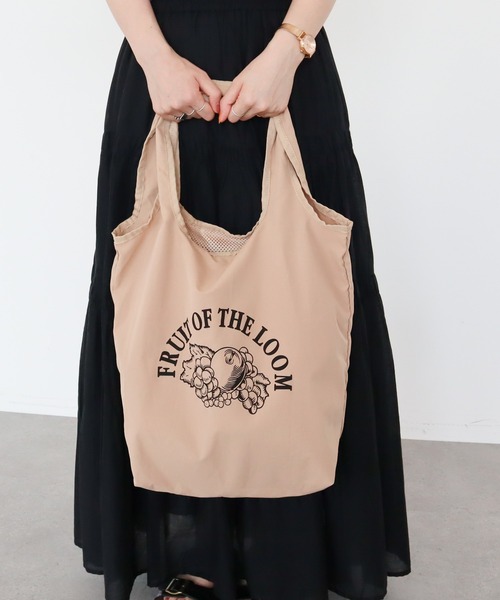 AMERICAN HOLIC(アメリカンホリック)の「【FRUIT OF THE LOOM】ポケッタブルロゴショッパー(エコバッグ/サブバッグ・レディース・ブラック/ベージュ/ネイビー/ピンク/オレンジ/ミント・FREE)」の2枚目の写真