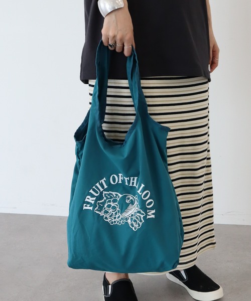 AMERICAN HOLIC(アメリカンホリック)の「【FRUIT OF THE LOOM】ポケッタブルロゴショッパー(エコバッグ/サブバッグ・レディース・ブラック/ベージュ/ネイビー/ピンク/オレンジ/ミント・FREE)」の3枚目の写真