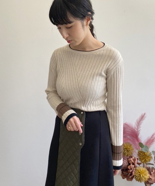 LHELBIE(レルビエ)の「クロスリブ配色ニット(ニット/セーター・レディース・ブラック/グレー/アイボリー・M)」の8枚目の写真