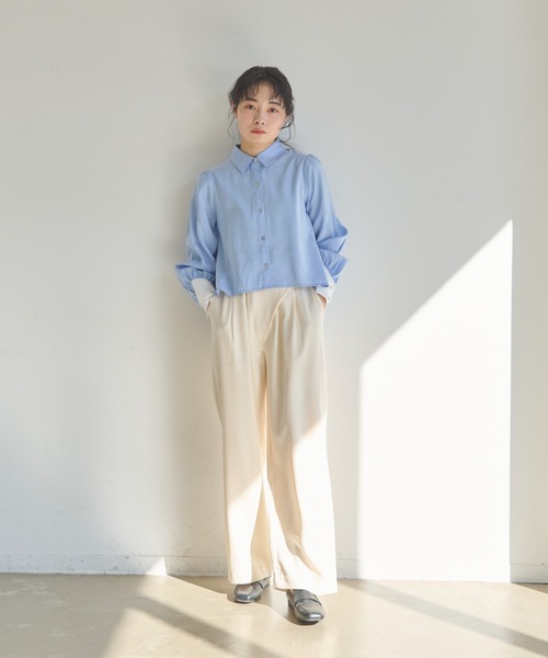 idem（イデム）の「wrap loose tuck pants/ラップルーズタックパンツ【Sサイズ展開あり】（スラックス・レディース・ブラック/グレイッシュベージュ/テラコッタ/アイボリー・SMALL/FREE）」の5枚目の写真