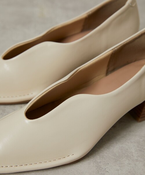 FREAK'S STORE（フリークスストア）の「【限定展開】スリットヒールパンプス（パンプス・レディース・ナチュラル/ブラック/ベージュ・23.0cm/23.5cm/24.0cm/24.5cm）」の20枚目の写真